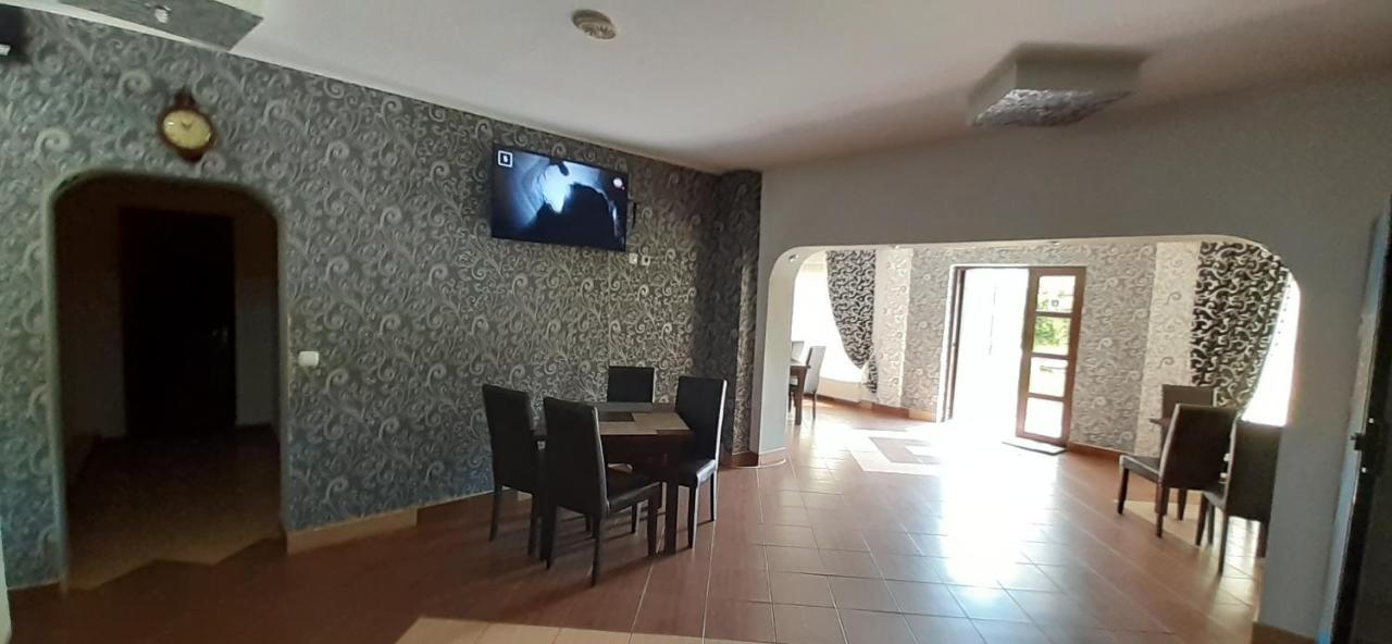 Pensiunea Tora Vatra Dornei Buitenkant foto